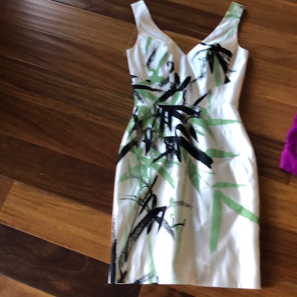 Designer silk dress - Picture 2 of 6